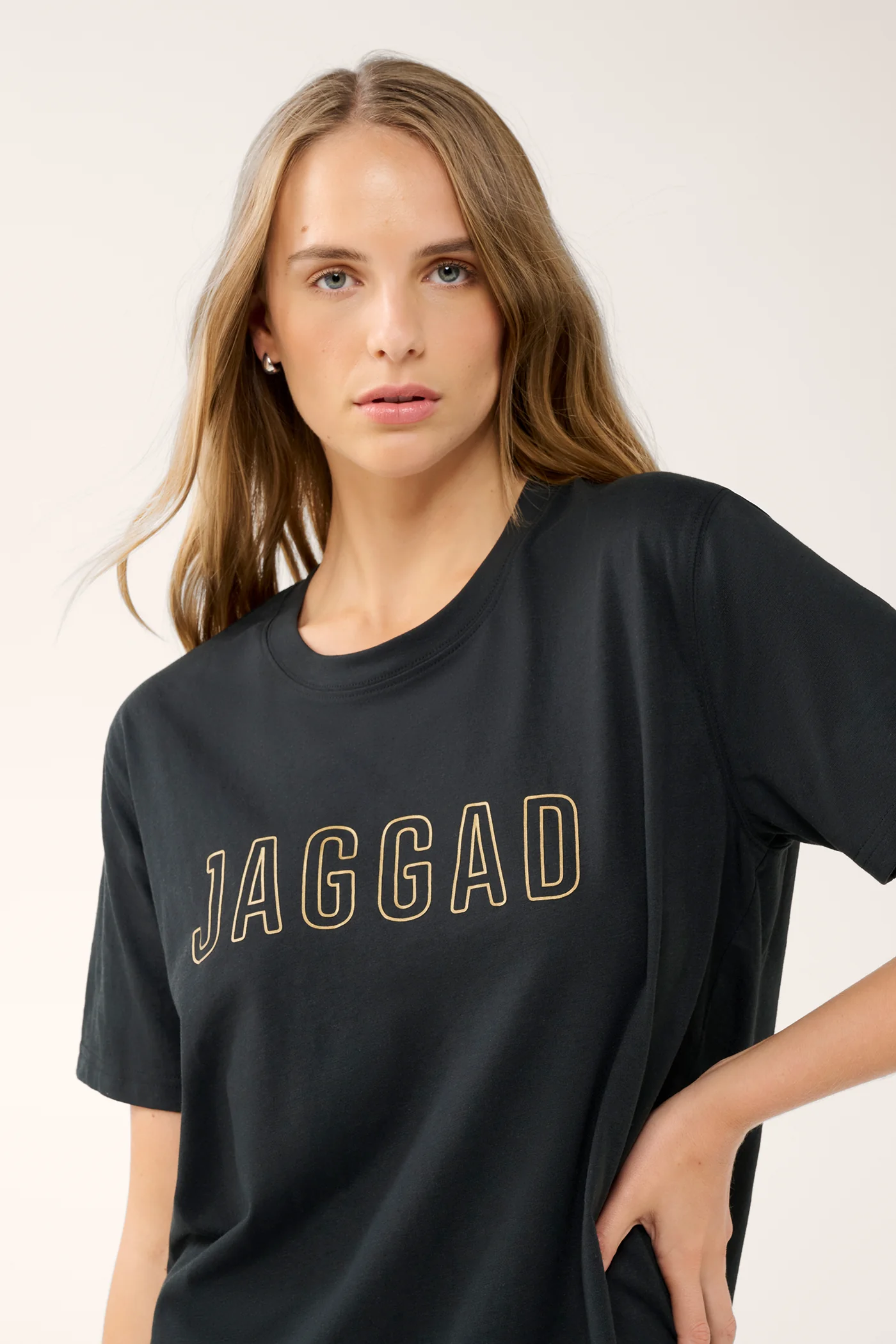 Classic Keyline Tee Black - Image 4