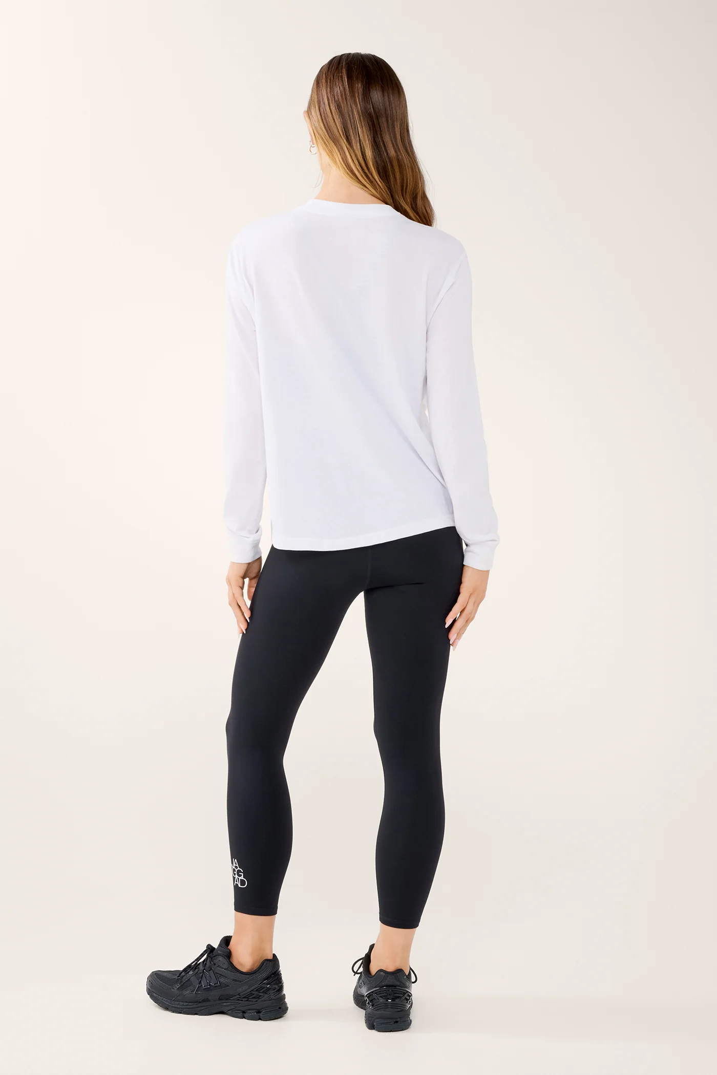 CLASSIC KEYLINE LONG SLEEVE TEE WHITE - Image 4