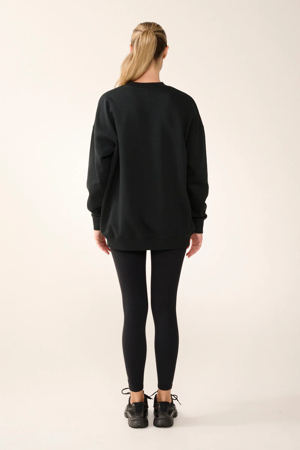 ELEMENT LONGLINE SIGNATURE SWEATER BLACK - Image 4