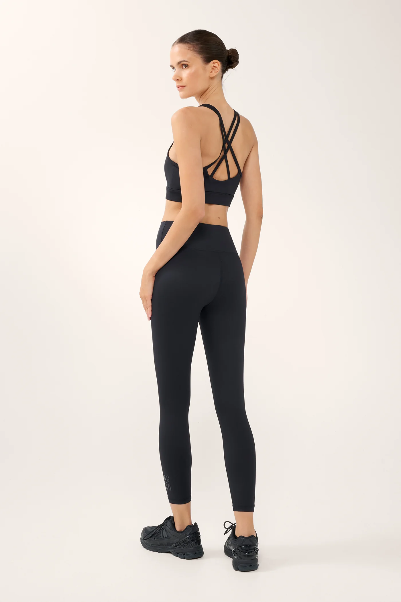 Essential 7/8 High Waist Legging - Image 6