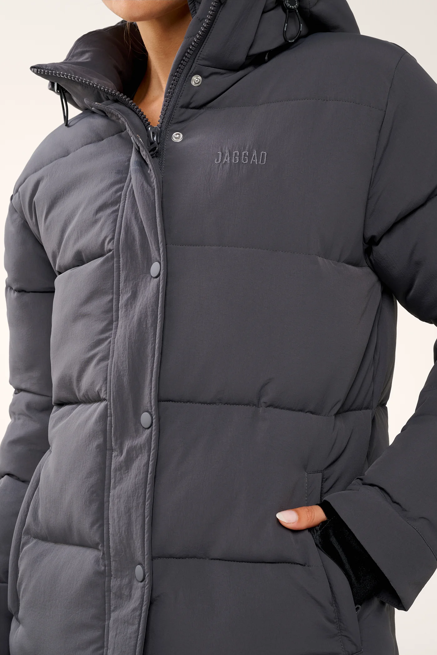ESSENTIAL MID LINE PUFFER JACKET STEEL - Image 10