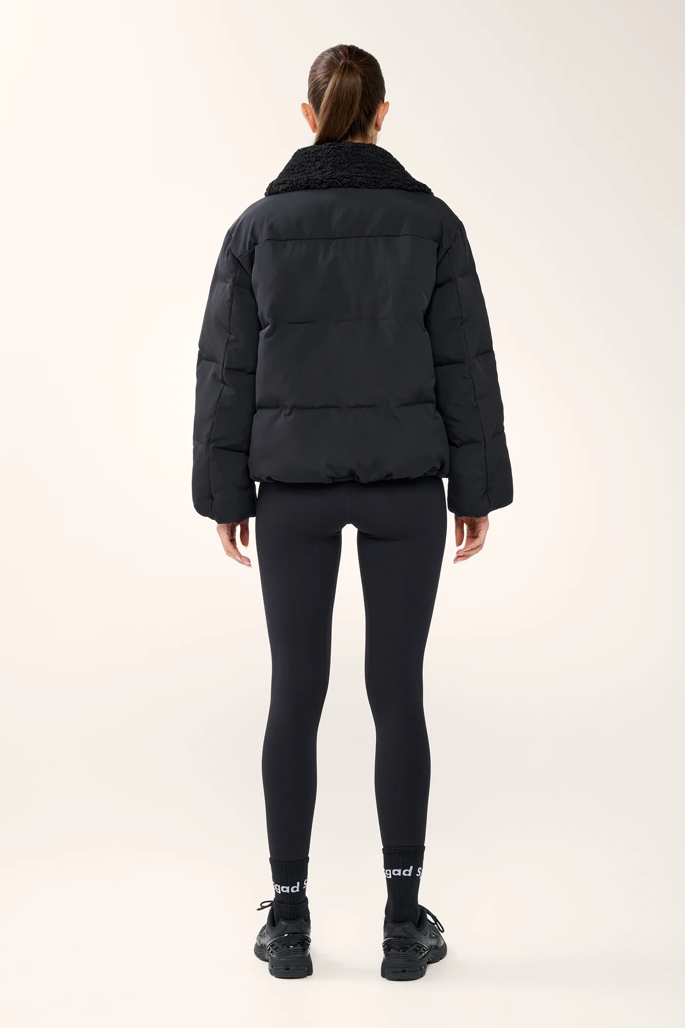 GLOW OVERSIZED PUFFER JACKET BLACK - Image 6